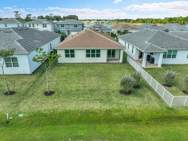 9765 SW Meridian Way, Stuart, FL 34997