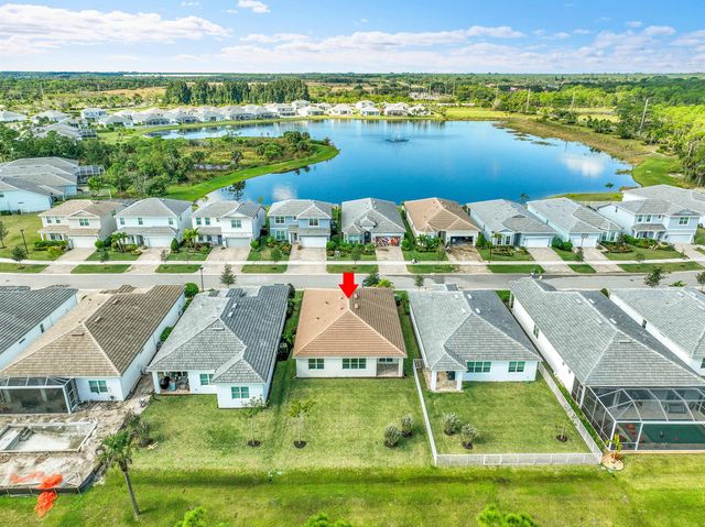 9765 SW Meridian Way, Stuart, FL 34997