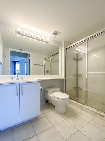 3400 NE 192nd Street LPH7, Aventura, FL 33180