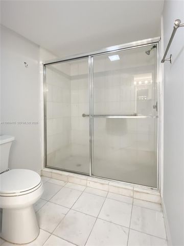 3400 NE 192nd Street LPH7, Aventura, FL 33180