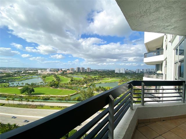 3400 NE 192nd Street LPH7, Aventura, FL 33180