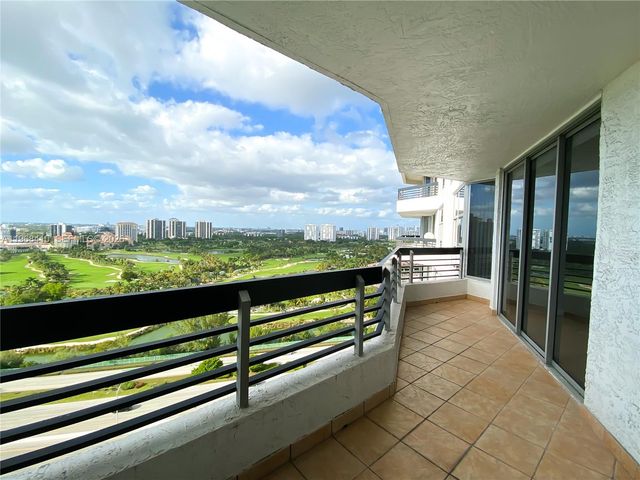 3400 NE 192nd Street LPH7, Aventura, FL 33180