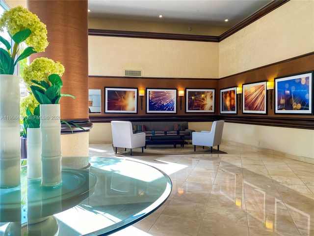 3400 NE 192nd Street LPH7, Aventura, FL 33180