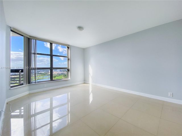3400 NE 192nd Street LPH7, Aventura, FL 33180