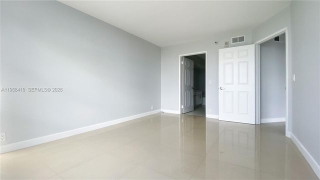 3400 NE 192nd Street LPH7, Aventura, FL 33180