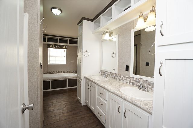 1621 Fm 87, Bonham, TX 75418