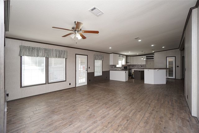 1621 Fm 87, Bonham, TX 75418