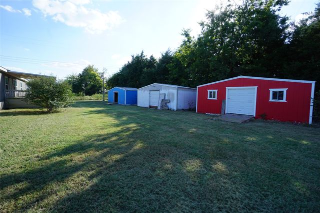 1621 Fm 87, Bonham, TX 75418