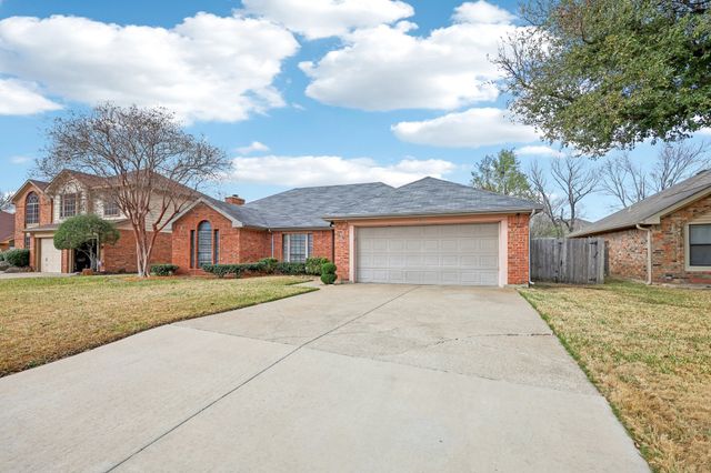 2209 Sheffield Court, Flower Mound, TX 75028