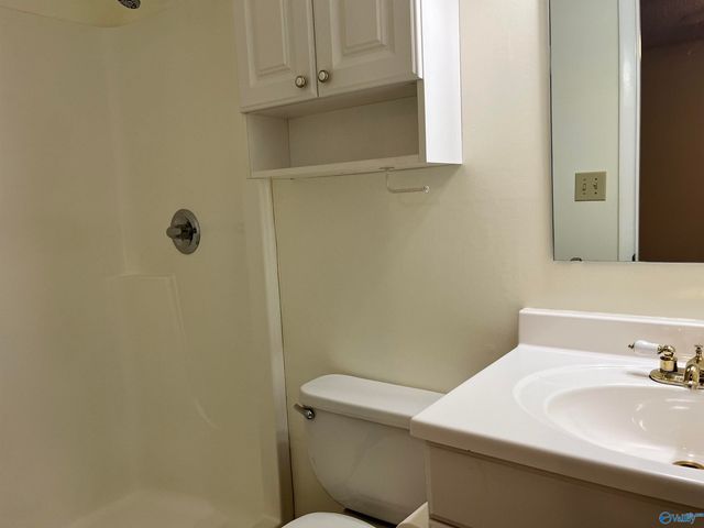 9718 Wallwood Drive, Huntsville, AL 35803
