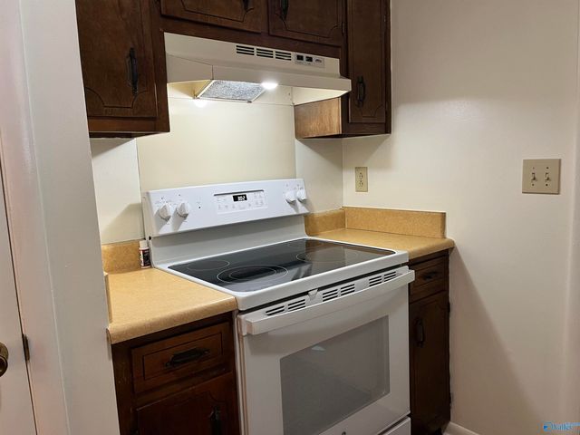 9718 Wallwood Drive, Huntsville, AL 35803