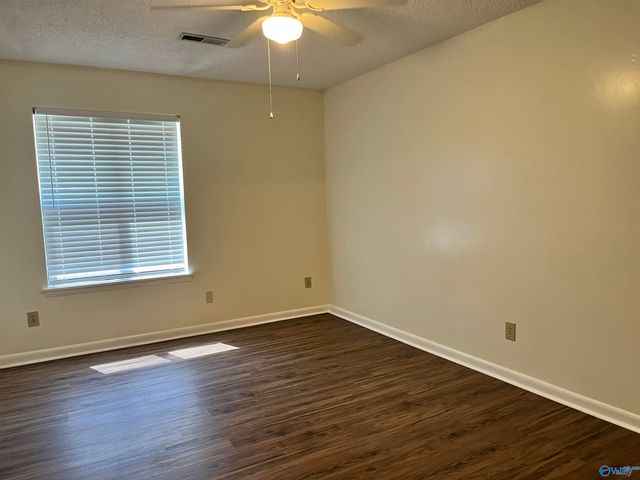 9718 Wallwood Drive, Huntsville, AL 35803