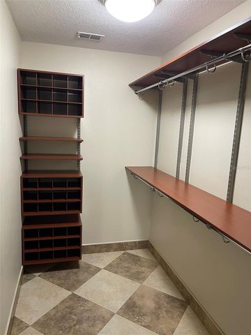 6941 BELT LINK LOOP, Wesley Chapel, FL 33545