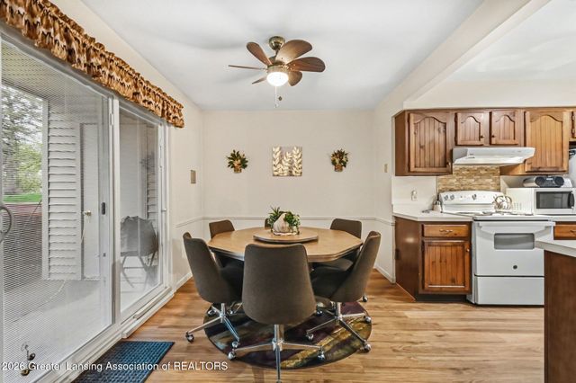 1042 Grenoble Lane A, Lansing, MI 48917