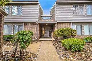 1042 Grenoble Lane A, Lansing, MI 48917