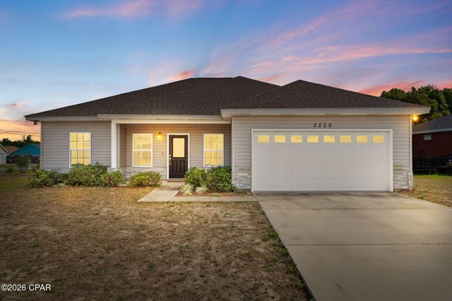 5206 Robins Court, Panama City, FL 32404
