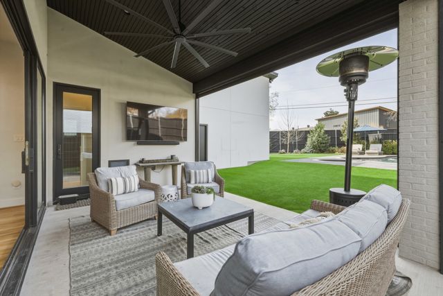 7340 Syracuse Drive, Dallas, TX 75214