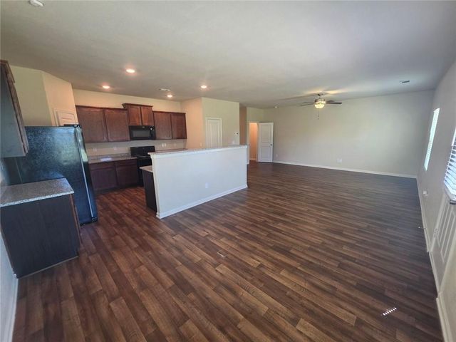 899 Independence Avenue, Pendergrass, GA 30567