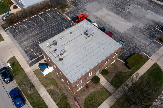1204 E Central Road, Arlington Heights, IL 60005