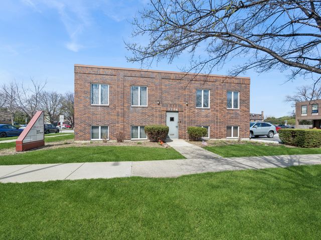 1204 E Central Road, Arlington Heights, IL 60005