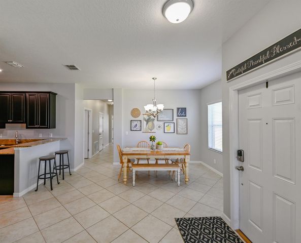 13529 CREST LAKE DR, Hudson, FL 34669