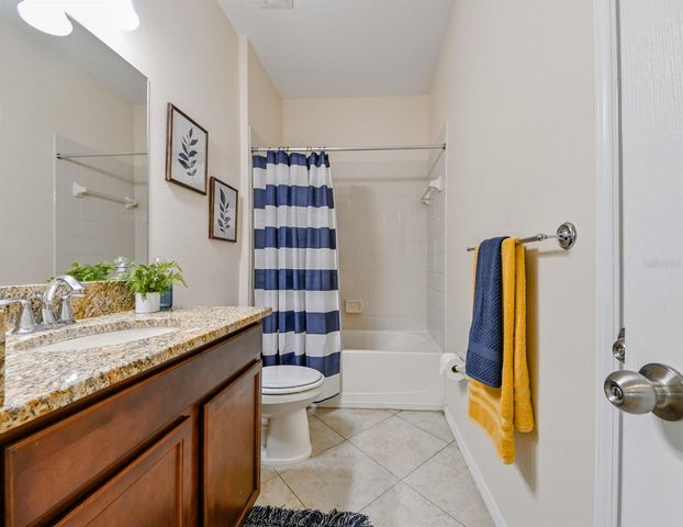 13529 CREST LAKE DR, Hudson, FL 34669