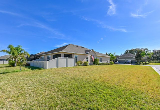 13529 CREST LAKE DR, Hudson, FL 34669