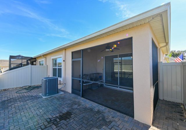 13529 CREST LAKE DR, Hudson, FL 34669