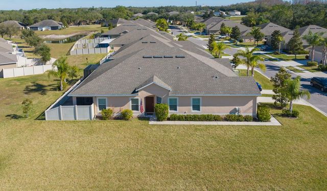 13529 CREST LAKE DR, Hudson, FL 34669