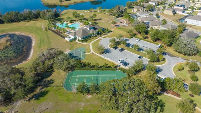 13529 CREST LAKE DR, Hudson, FL 34669