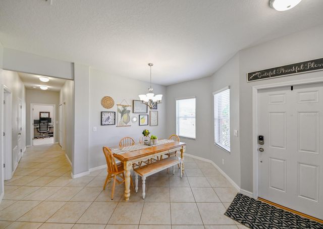 13529 CREST LAKE DR, Hudson, FL 34669