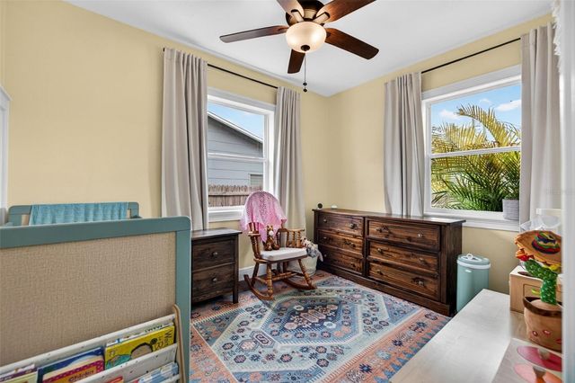 768 53RD TERRACE N, St Petersburg, FL 33703