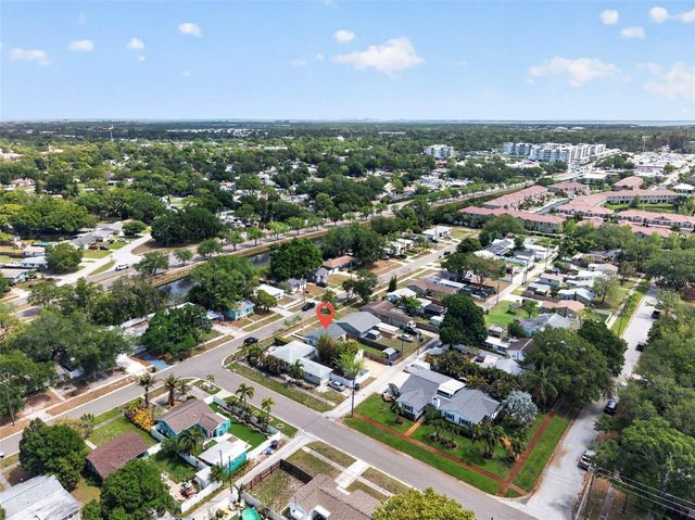 768 53RD TERRACE N, St Petersburg, FL 33703