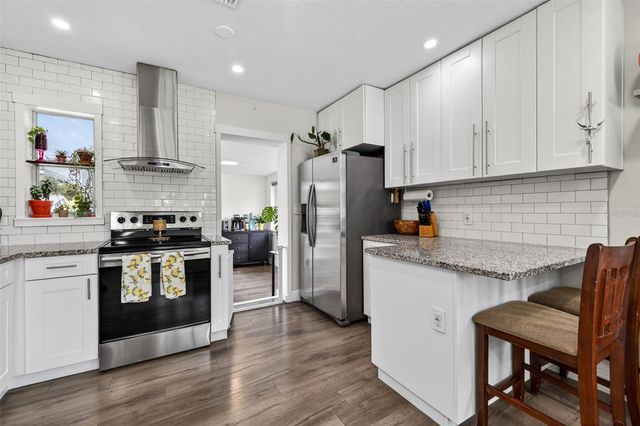 768 53RD TERRACE N, St Petersburg, FL 33703