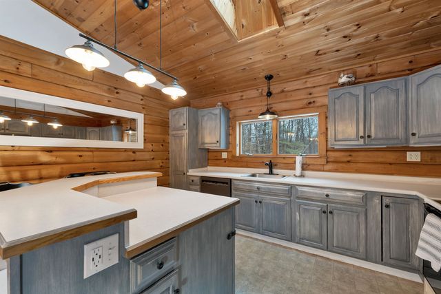 233 Ossipee Mountain Road, Moultonborough, NH 03254