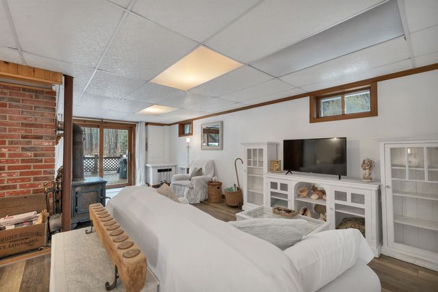 233 Ossipee Mountain Road, Moultonborough, NH 03254