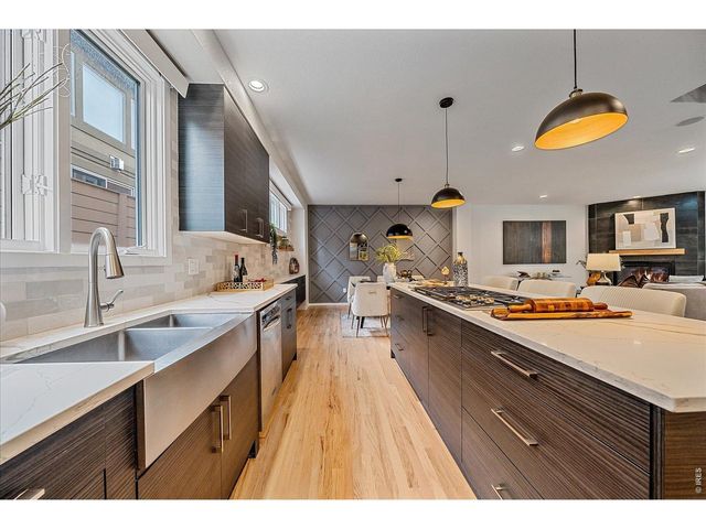 467 Harrison St, Denver, CO 80206
