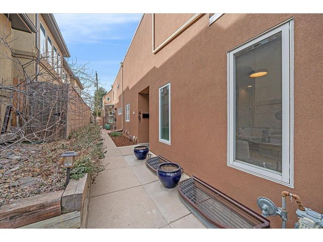 467 Harrison St, Denver, CO 80206