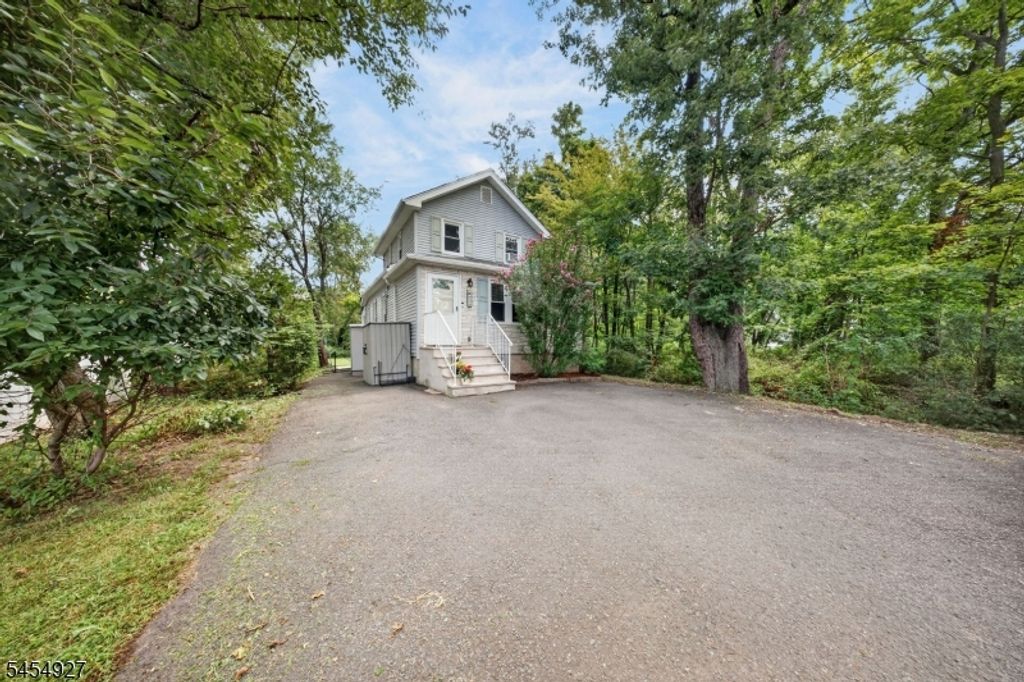 926 N Washington Ave, Green Brook Twp., NJ 08812 — photo 5