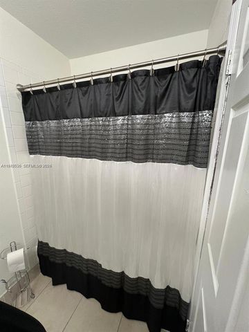 17401 SW 140th Ct, Miami, FL 33177