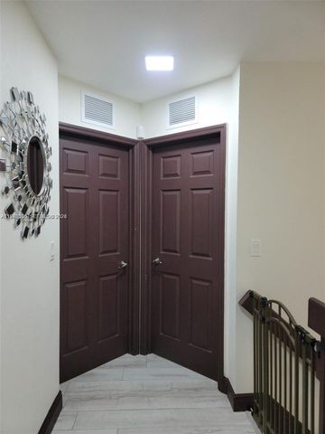 17401 SW 140th Ct, Miami, FL 33177