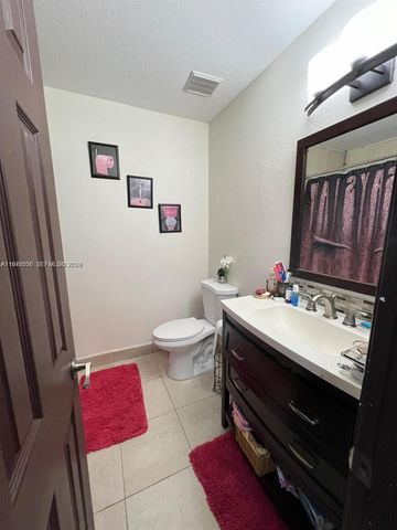 17401 SW 140th Ct, Miami, FL 33177