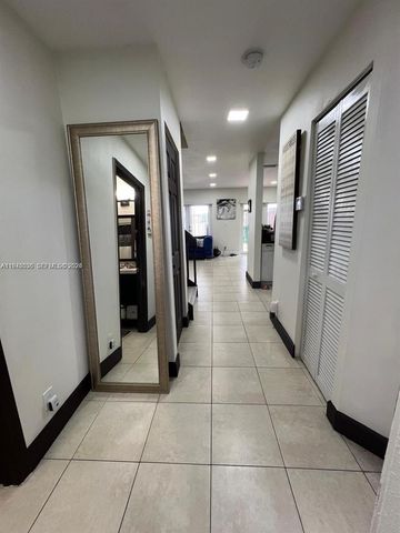 17401 SW 140th Ct, Miami, FL 33177