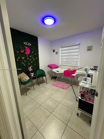 17401 SW 140th Ct, Miami, FL 33177