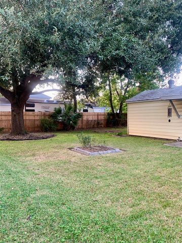 638 Hollywood Street, Houston, TX 77015