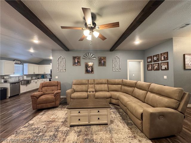 32811 Webb Lane, Poteau, OK 74953