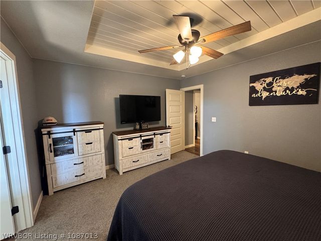 32811 Webb Lane, Poteau, OK 74953