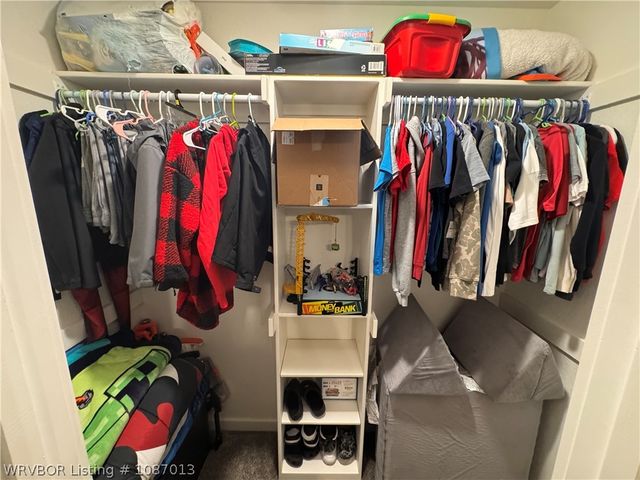 32811 Webb Lane, Poteau, OK 74953