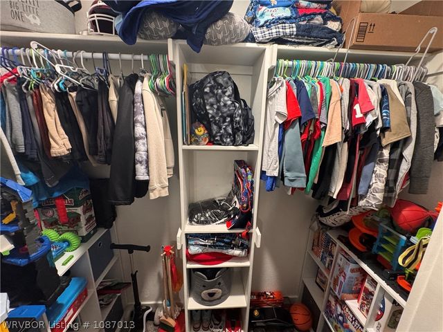 32811 Webb Lane, Poteau, OK 74953