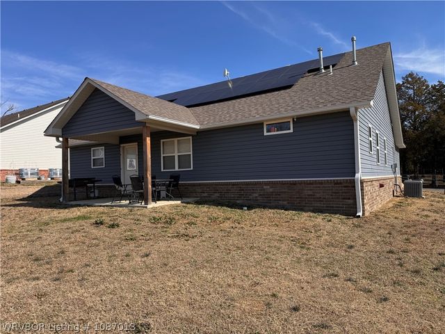 32811 Webb Lane, Poteau, OK 74953